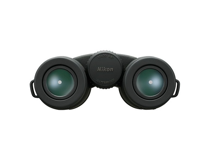 NIKON Prostaff P3  10x30