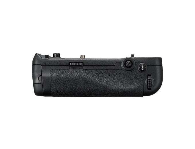 NIKON MB-D18 POIGNEE D'ALIMENTATION D850