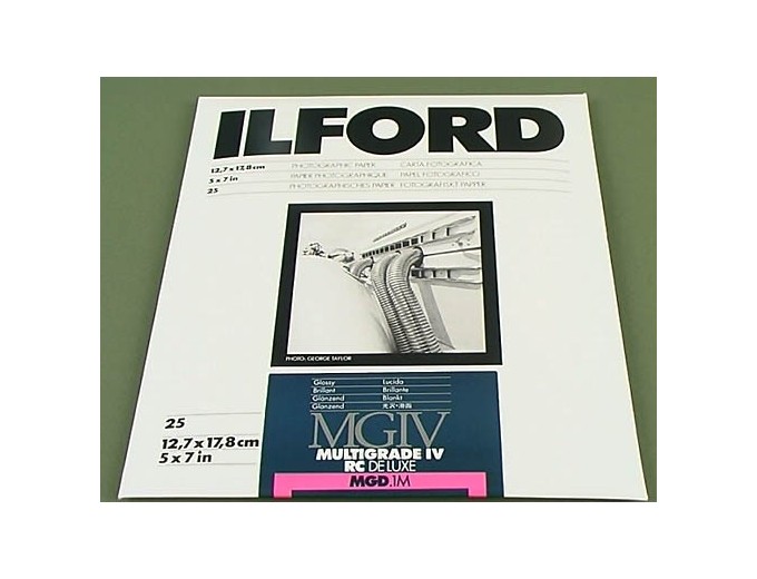 MGD  1M POCH 13X18   25F ILFOSPEED MULTIGRADE