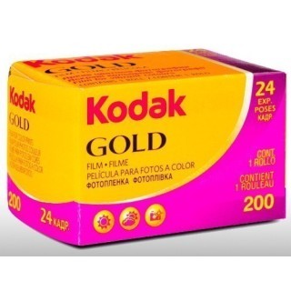 KODAK GOLD 200 ISO * GB 135-24P *