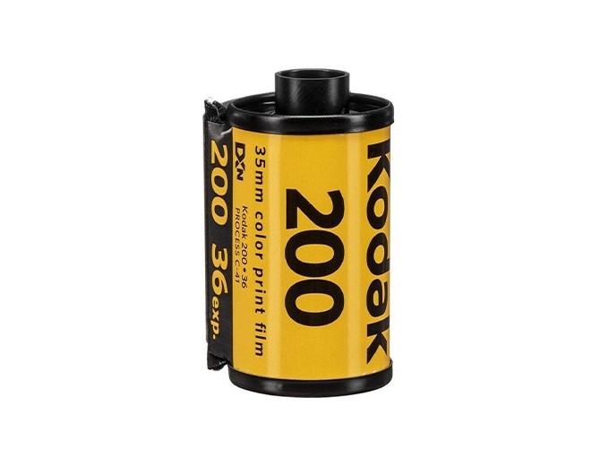 KODAK GOLD 200 ISO * GB 135-24P *