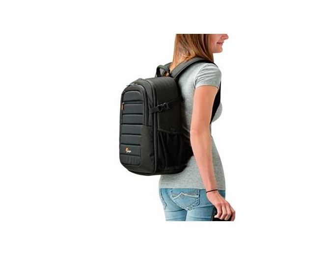 LOWEPRO SAC A DOS TAHOE BP 150 NOIR 25x13x36cm
