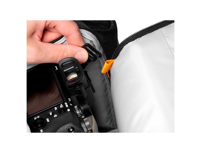 LOWEPRO SAC A DOS FASTPACK BP 250 AW III noir