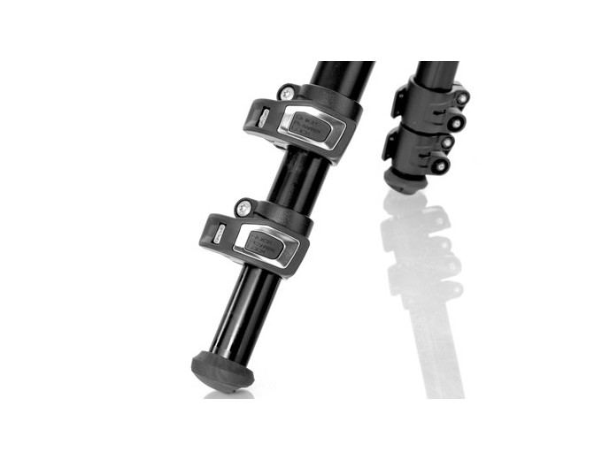MANFROTTO PIED  055  avec rotule 3D MHXPRO-3W