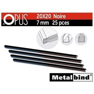 Baguette noire  20x20  7MM 25pces