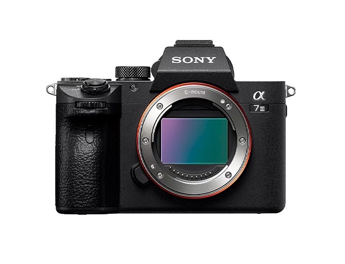 SONY ALPHA 7 III 28-70